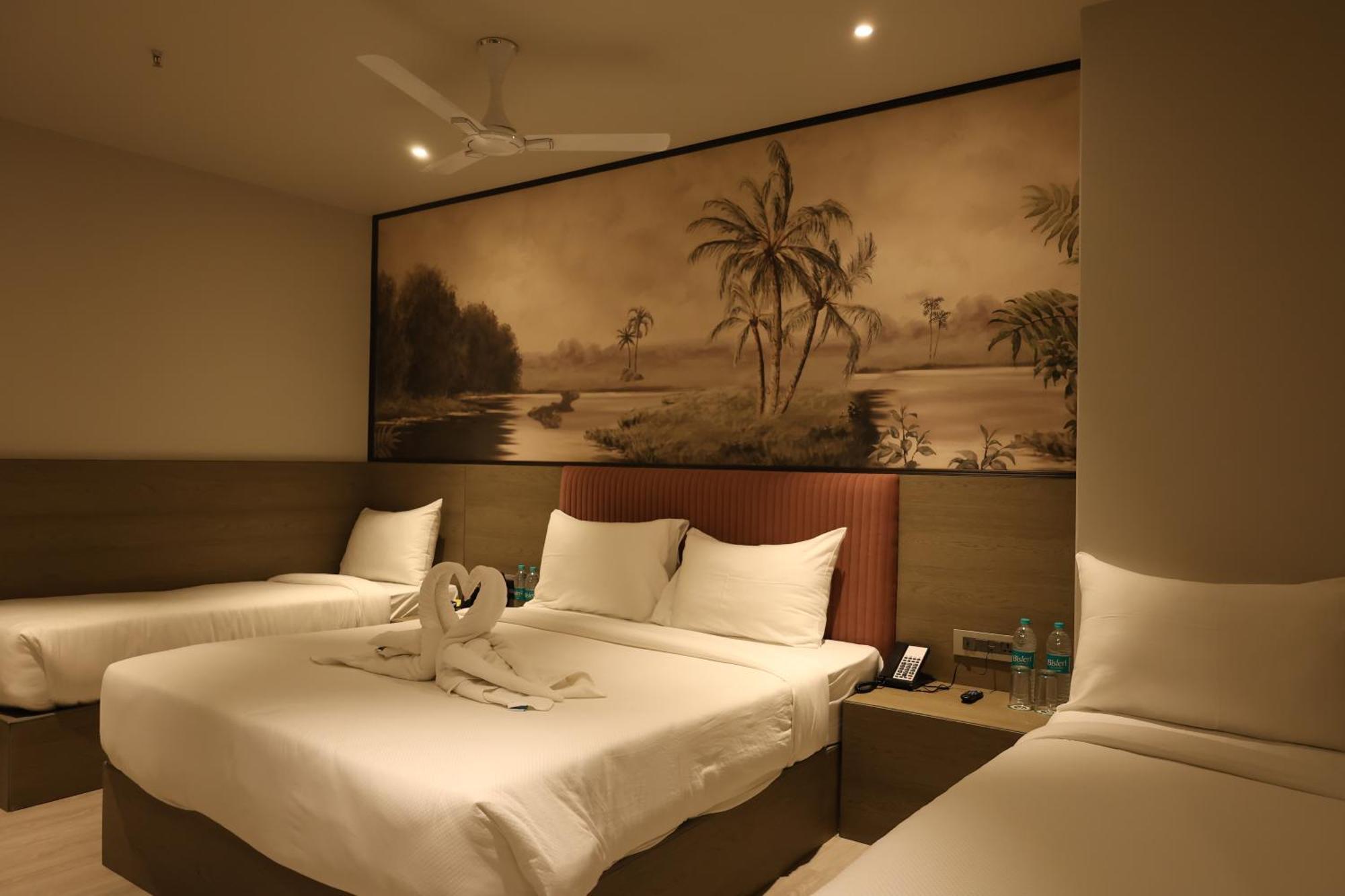 Afc Hotel 印多尔 外观 照片