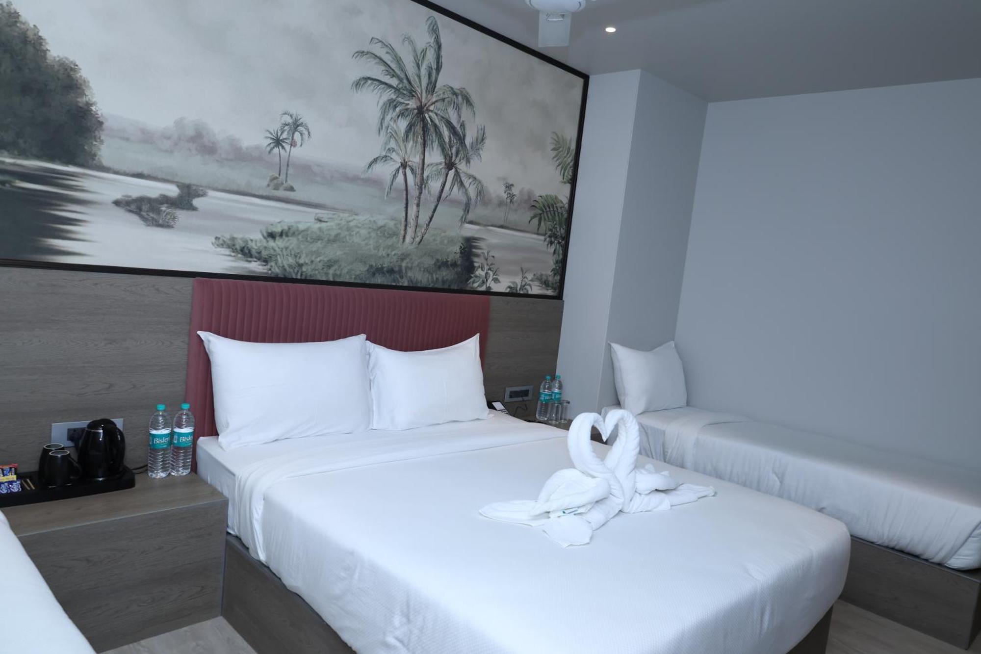 Afc Hotel 印多尔 外观 照片
